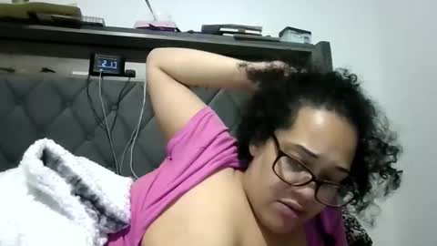 Snapshot of ladycinnabon chatting on 11-29-25, 06:16 Stephanie online show from 11-29-25, 06:16