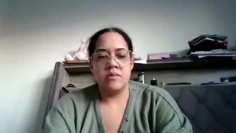 Snapshot of ladycinnabon chatting on 02-12-26, 11:49 Stephanie online show from 02-12-26, 11:49