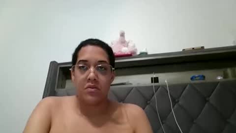 Snapshot of ladycinnabon chatting on 04-01-26, 02:23 Stephanie online show from 04-01-26, 02:23