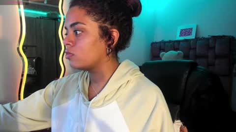 leidy daniela online show from 01-02-25, 02:43