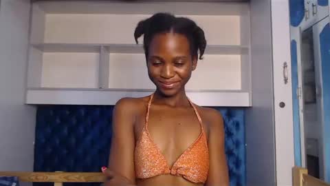 Snapshot of ladydiva69 chatting on 03-10-25, 07:42 ladydiva69 online show from 03-10-25, 07:42