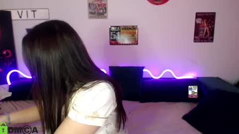 Snapshot of ladydrammer chatting on 03-15-26, 06:14 LadyDrummer online show from 03-15-26, 06:14