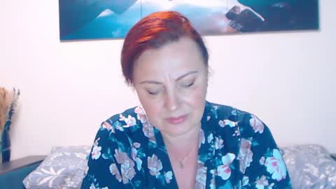 Snapshot of ladyelizabeth777 chatting on 07-06-26, 07:27 Beth online show from 07-06-26, 07:27