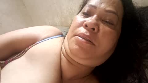 Snapshot of ladyjelyn69 chatting on 07-27-26, 02:51 ladyjelyn69 online show from 07-27-26, 02:51