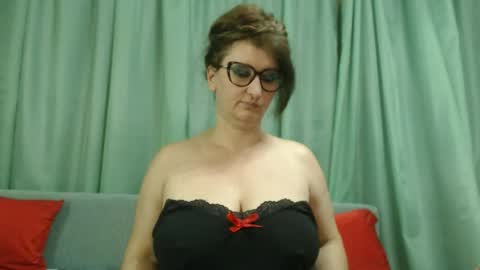 Nicole.... online show from 07-07-26, 07:09