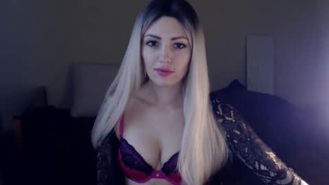 Monika online show from 01-04-25, 12:16