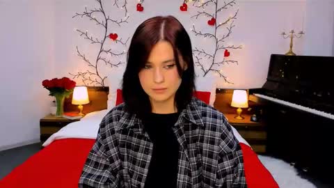 Amelia online show from 10-18-25, 08:48