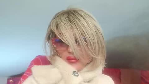 Oxana online show from 03-22-26, 05:38