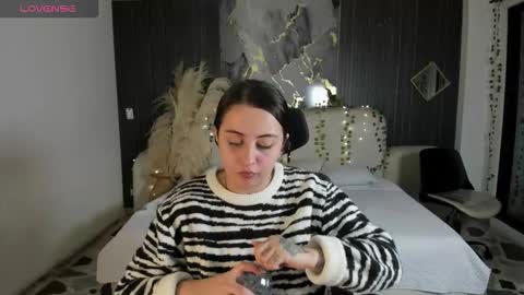 Snapshot of ladysweetts chatting on 01-16-26, 03:10 Lady online show from 01-16-26, 03:10