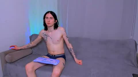 LadyTrep online show from 11-12-25, 08:19