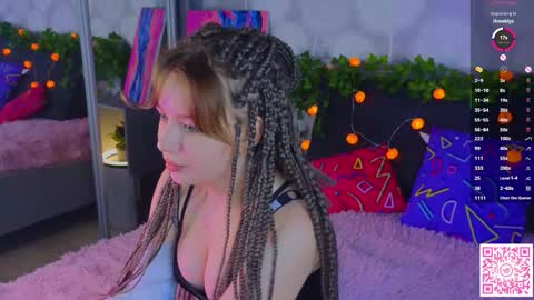 Snapshot of lafeti chatting on 10-08-25, 07:00 Lilia online show from 10-08-25, 07:00