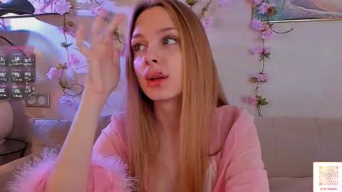 Snapshot of lafeti chatting on 11-05-25, 07:30 Lilia online show from 11-05-25, 07:30