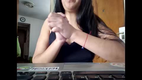 Snapshot of lafoxglam01 chatting on 10-11-25, 04:49 lafoxglam01 online show from 10-11-25, 04:49