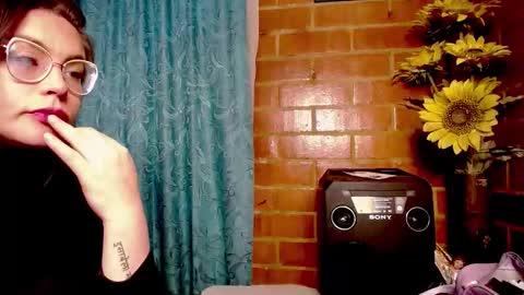 laia_hadid online show from 03-04-26, 02:06