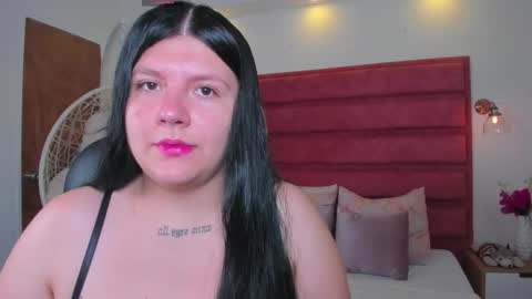 laia_hamilton online show from 11-21-25, 11:53