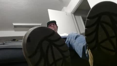 Rick online show from 03-01-25, 03:32