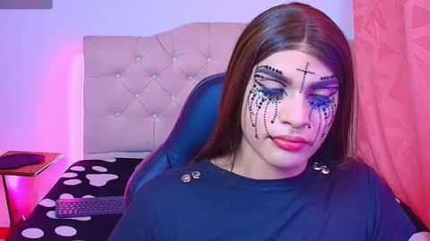 Camila online show from 10-26-25, 05:46