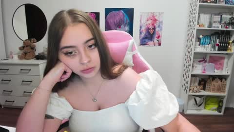 Kira online show from 12-20-24, 10:22