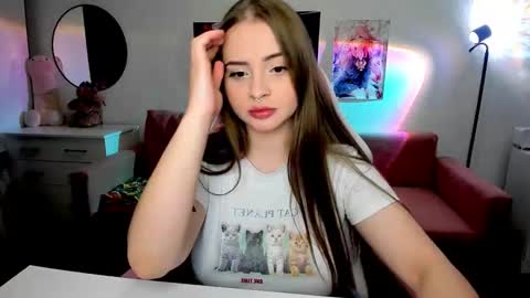 Kira online show from 10-03-25, 10:40