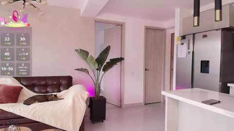 Snapshot of laira_scott chatting on 03-21-26, 09:07 Laira online show from 03-21-26, 09:07