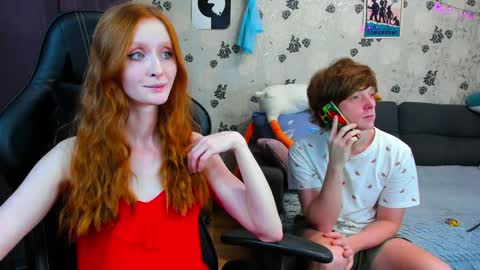 Snapshot of laksmrrr chatting on 01-23-25, 10:22 Lu Alex online show from 01-23-25, 10:22