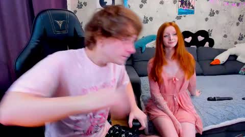 Snapshot of laksmrrr chatting on 02-25-25, 11:19 Lu Alex online show from 02-25-25, 11:19