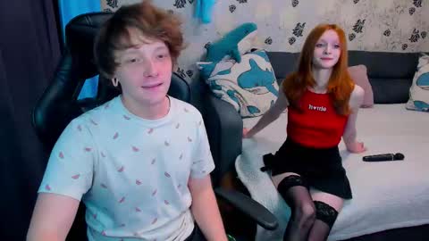 Snapshot of laksmrrr chatting on 11-09-25, 10:13 Lu Alex online show from 11-09-25, 10:13