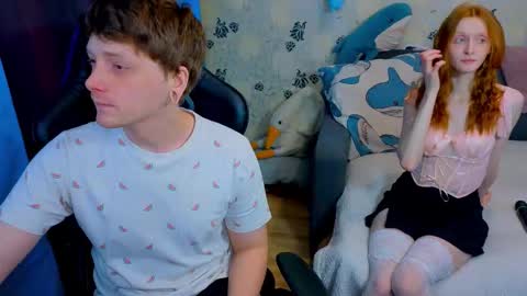 Snapshot of laksmrrr chatting on 02-13-26, 10:11 Lu Alex online show from 02-13-26, 10:11