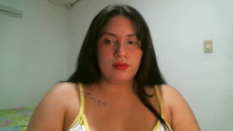 laura gomez online show from 02-04-25, 03:11