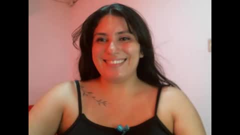 laura gomez online show from 02-05-25, 08:14