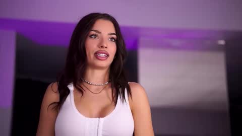 Lala online show from 11-21-25, 08:07