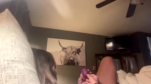 lalawlips84 online show from 09-24-25, 07:23