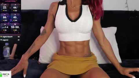 Lola online show from 03-05-25, 06:56