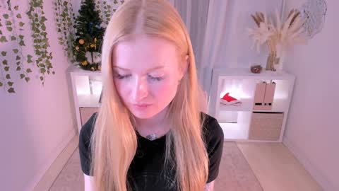 Laly online show from 01-05-25, 07:39