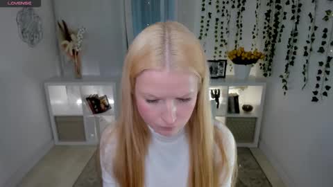 Laly online show from 03-16-26, 04:00