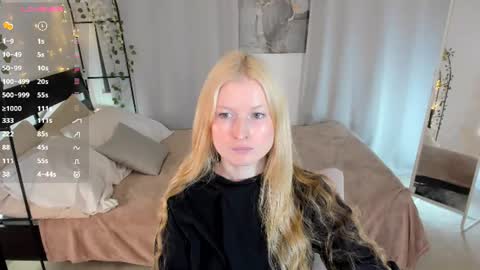 Laly online show from 06-14-26, 06:48