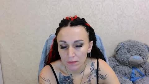 Snapshot of lalyaskyy chatting on 02-01-26, 06:23 Lalya online show from 02-01-26, 06:23