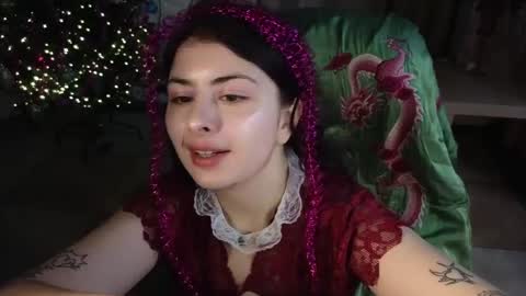 Snapshot of lama111111mama chatting on 12-18-24, 11:08 I work 5PM to 9 PM EST New York online show from 12-18-24, 11:08