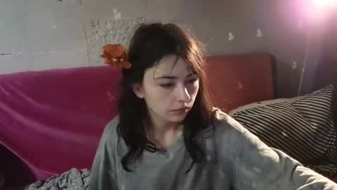 Snapshot of lama111111mama chatting on 01-19-25, 05:15 I work 5PM to 9 PM EST New York online show from 01-19-25, 05:15