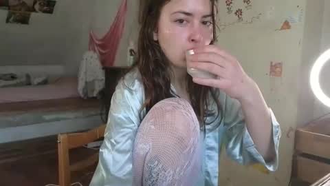 Snapshot of lama111111mama chatting on 03-20-26, 02:33 I work 5PM to 9 PM EST New York online show from 03-20-26, 02:33