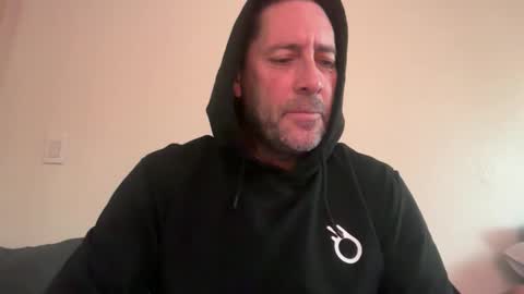 Snapshot of lampin1 chatting on 12-22-25, 05:32 lampin1 online show from 12-22-25, 05:32