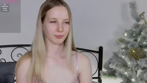 Snapshot of lana__j chatting on 01-06-26, 09:18 Liana online show from 01-06-26, 09:18