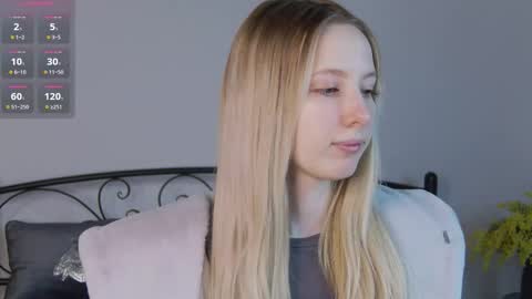 Snapshot of lana__j chatting on 01-12-26, 09:09 Liana online show from 01-12-26, 09:09