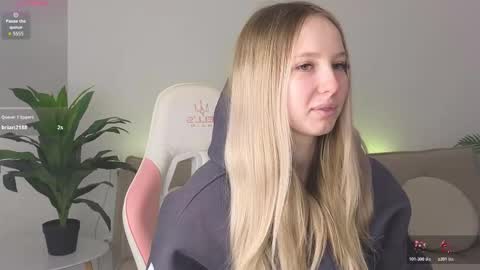 Snapshot of lana__j chatting on 02-02-26, 01:21 Liana online show from 02-02-26, 01:21