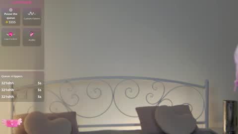 Snapshot of lana__j chatting on 02-12-26, 02:56 Liana online show from 02-12-26, 02:56