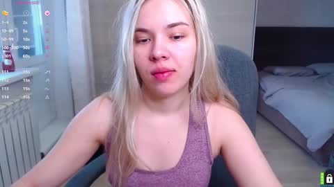 Snapshot of lana__nova chatting on 10-19-25, 06:47 Lana online show from 10-19-25, 06:47