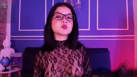  Lana  online show from 10-22-25, 11:21