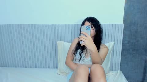 Snapshot of lana_boomer chatting on 12-22-24, 10:36 Lana online show from 12-22-24, 10:36