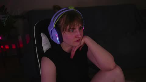 Kay online show from 05-05-26, 06:49