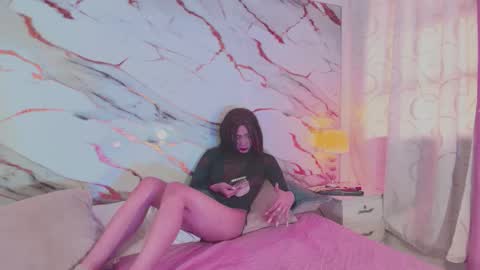 Snapshot of lana_fox1 chatting on 02-19-26, 02:35 Lana online show from 02-19-26, 02:35